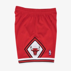 Short Chicago Bulls 1997